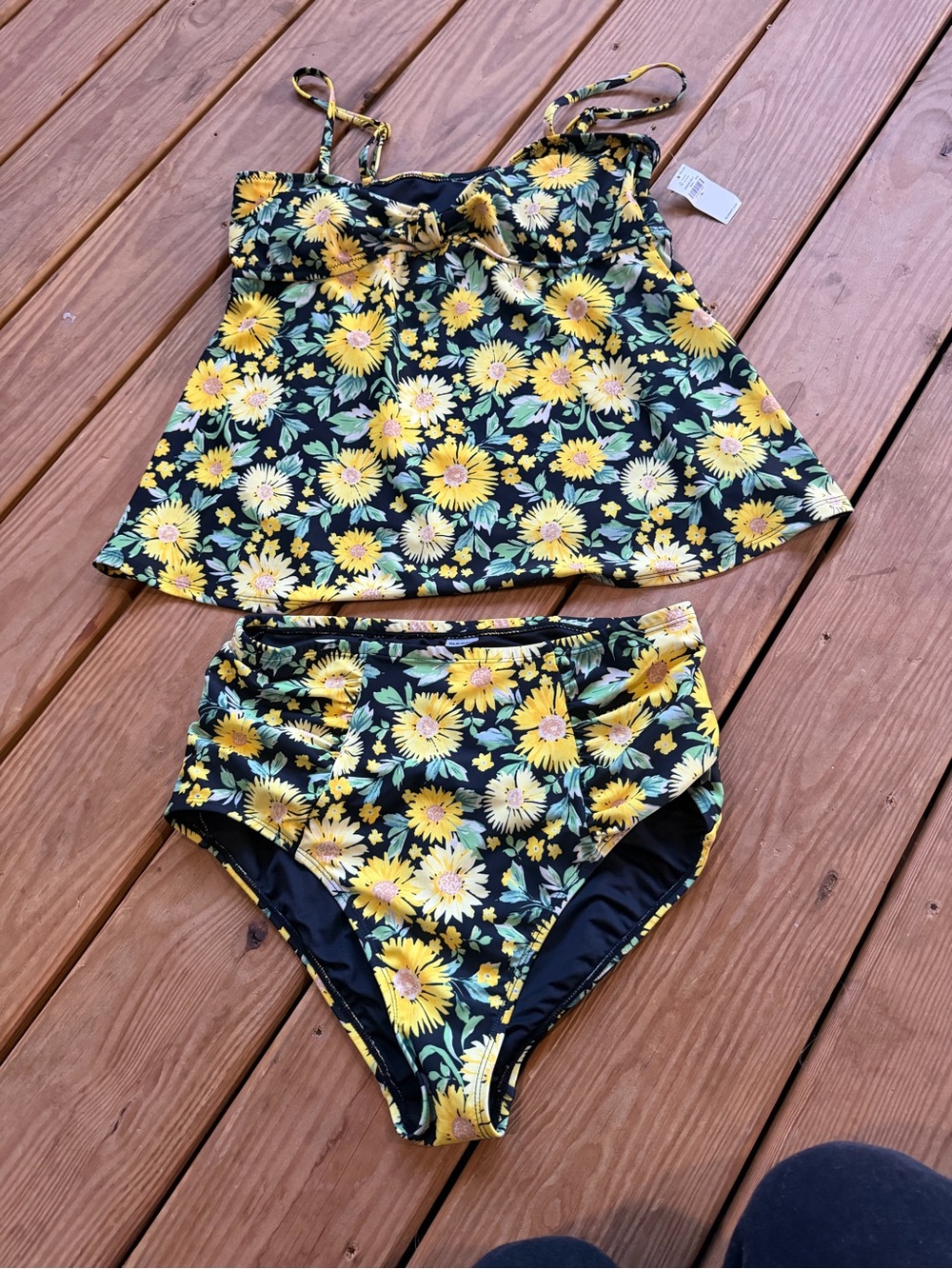 NWT old navy Yellow Daisy High-Waist Tankini Set top XL bottom L